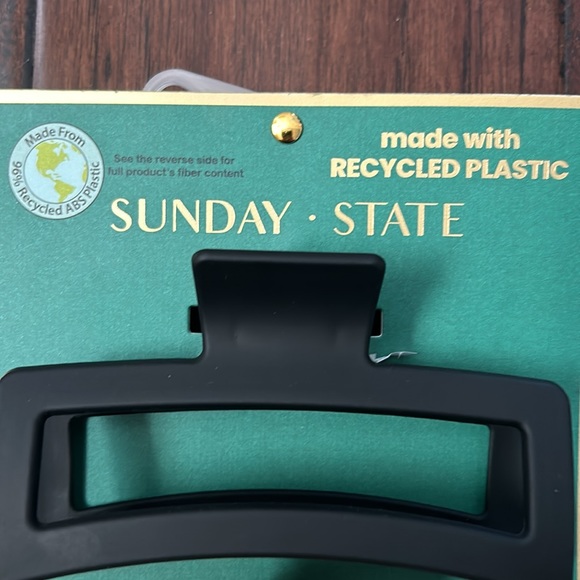 Hair Claw Clips (Set of 3) - Picture 2 of 3